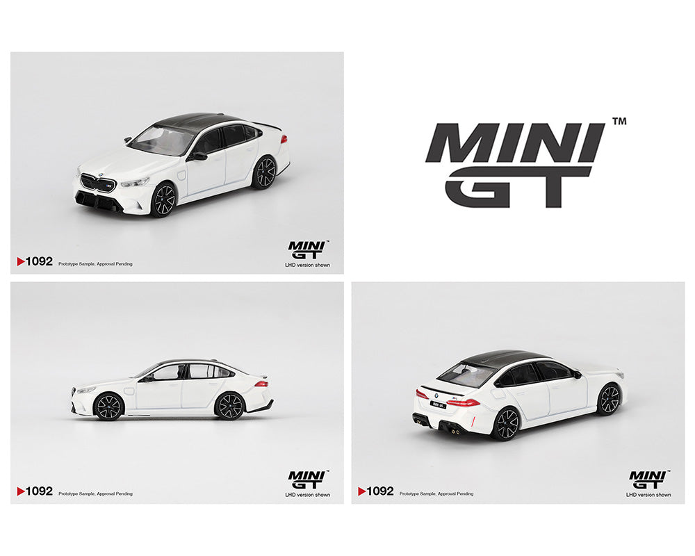 Mini GT 1:64 BMW M5 – Alpine White