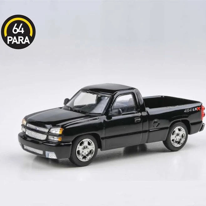 PARA64 1:64 2006 Cateye Silverado Single Cab