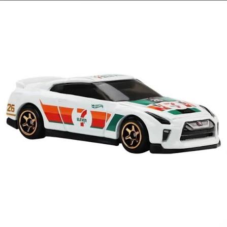 Hot Wheels Silver Series 2017 Nissan GT-R 7-Eleven 2026 Edition.
