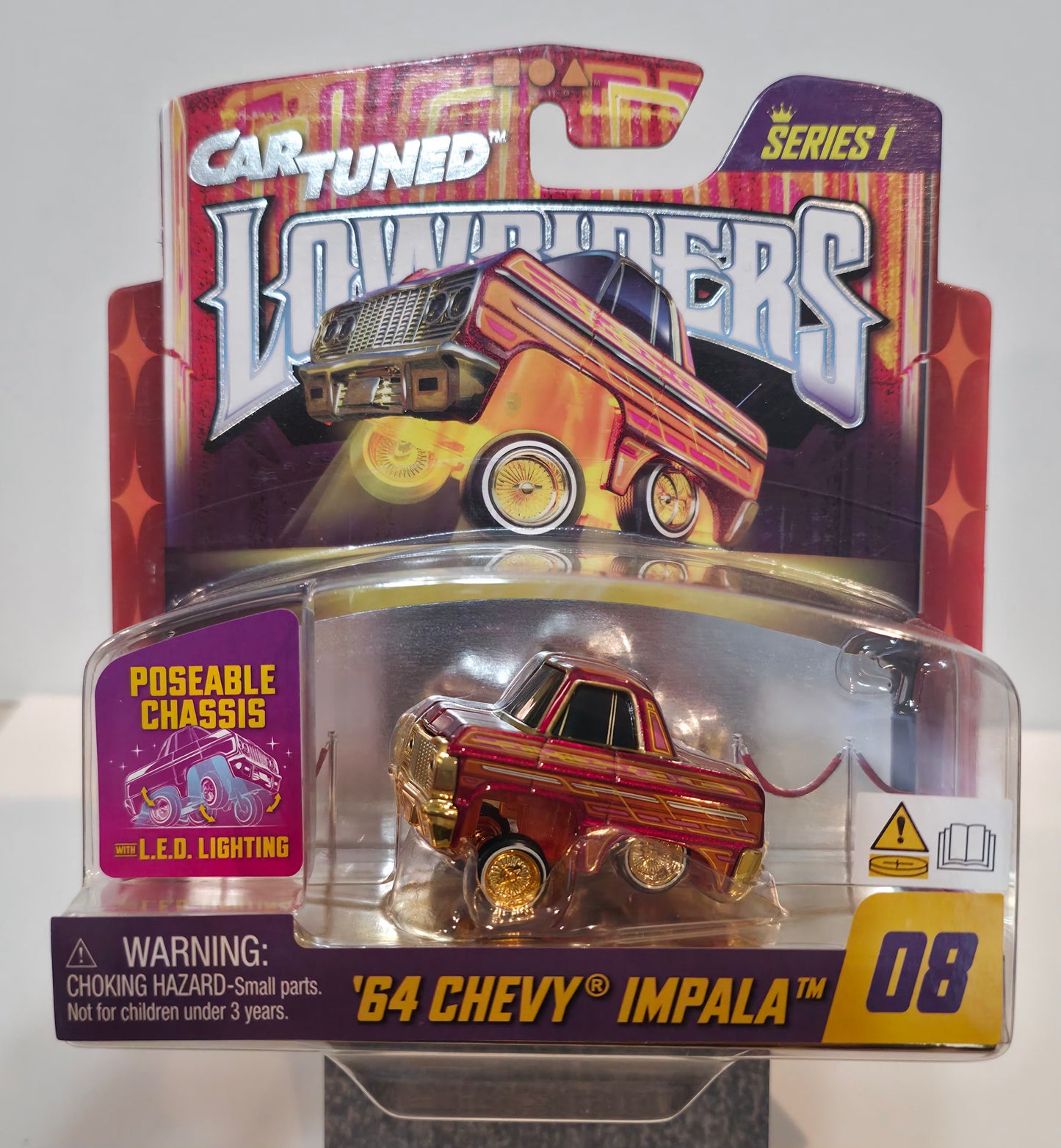 CarTuned 1:64 Lowriders SHOW GLOW Series 1 Assortment of 8 Styles 2025 – L.E.D. Light Up Chassis