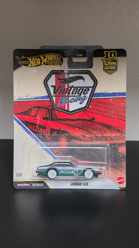 Hot Wheels 1:64 Car Culture 10th Anniversary 2026 T Case – Vintage Racing