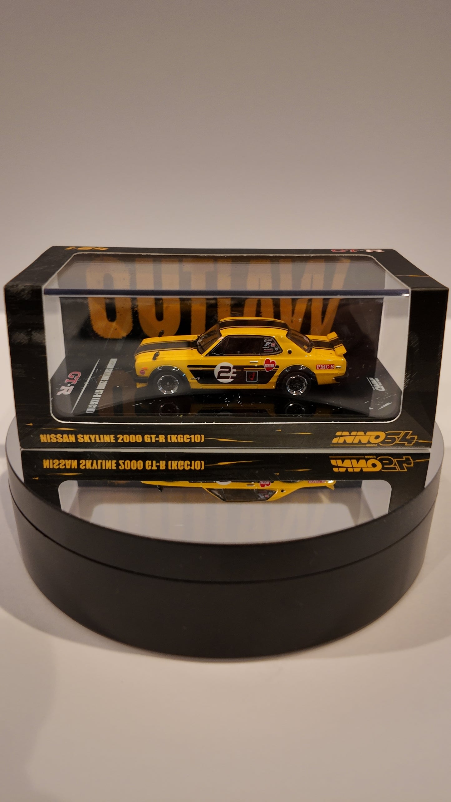 INNO64 1:64 Nissan Skyline 2000 GT-R KPCG10 #2 Outlaw