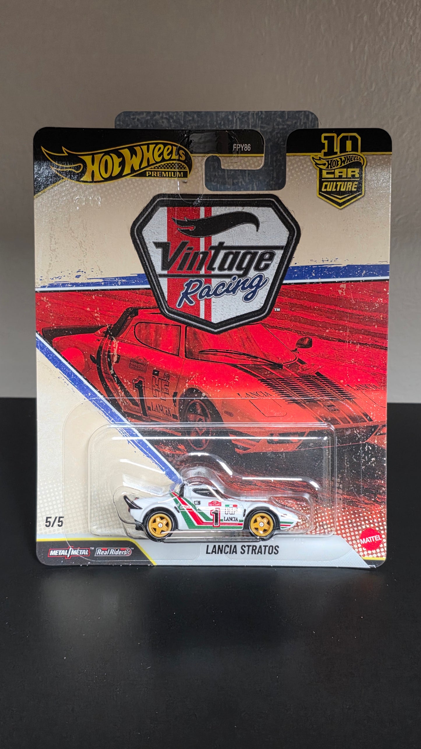 Hot Wheels 1:64 Car Culture 10th Anniversary 2026 T Case – Vintage Racing