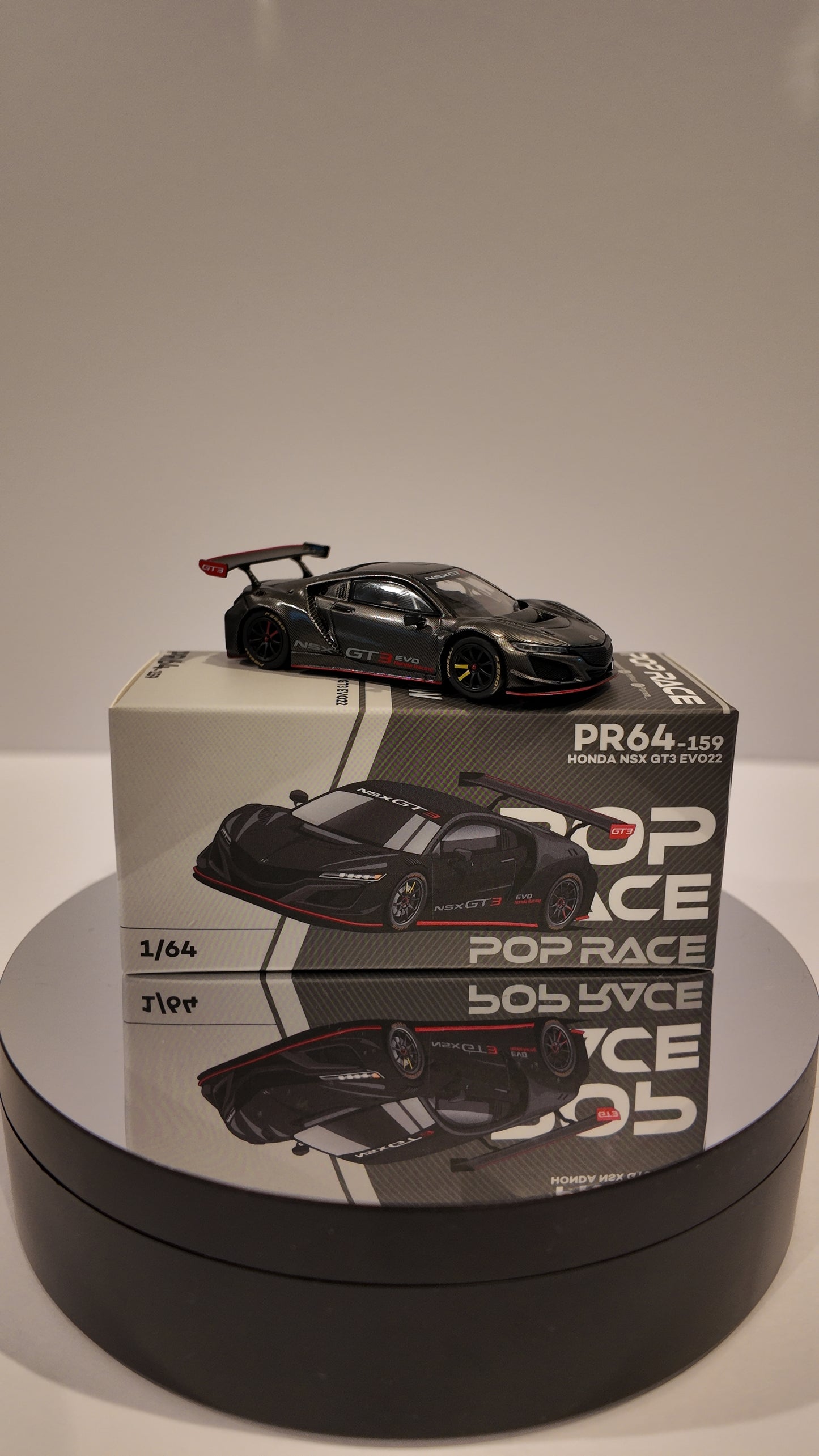 PopRace 1:64 Honda NSX GT3 EVO22 – Carbon Edition